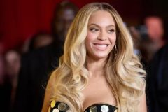 Beyoncé declared a billionaire by Forbes