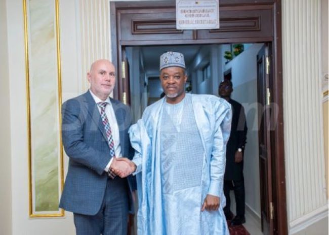 Oumarou and Zuchan Berlin seeks Yaounde’s backing for UN Security Council bid
