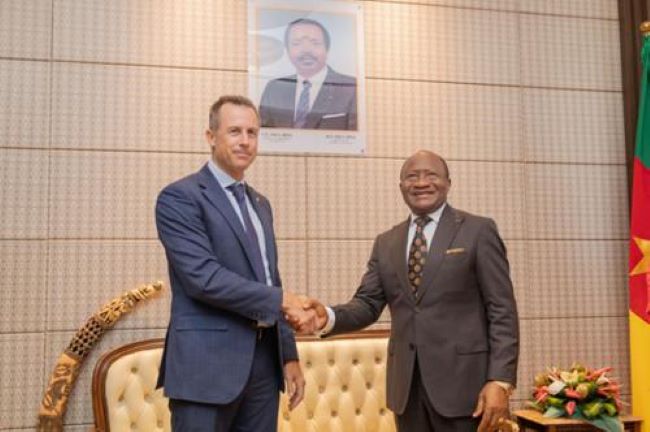 BHC Woods and House Speaker Yaoundé: British High Commissioner calls for stronger business ties