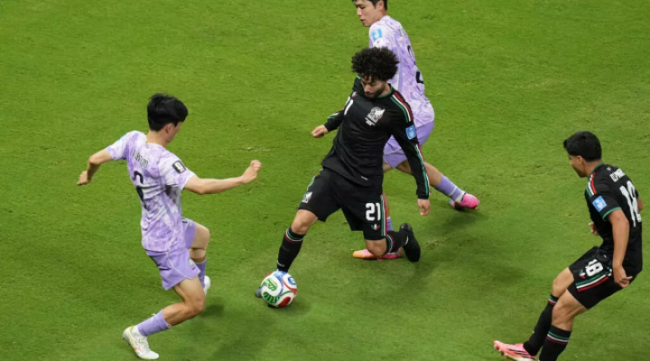 World Cup: Mexico reach knockout stage first after beating South Korea