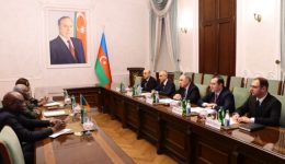 Azerbaijani Prosecutor General meets with Cameroon anti-corruption chief